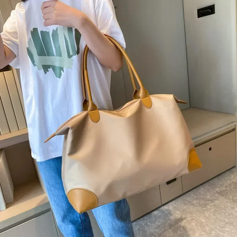 حقيبة سفر نسائية كبيرة الحجم و - مراجعة Dry Bag Waterproof وسعره